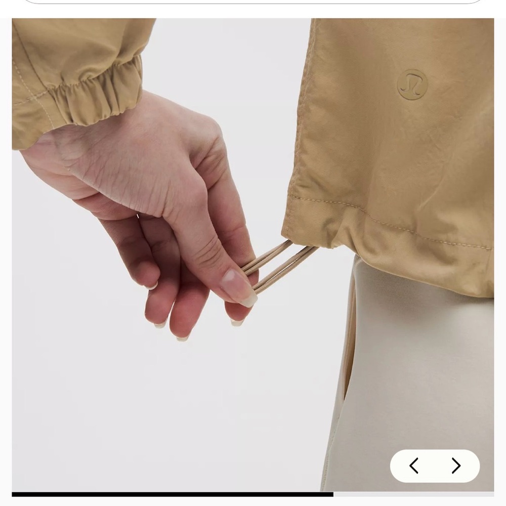 Lululemon Always Effortless Classic Fit Jacket in Sheer Oak Khaki Tan. Worn once - Picture 7 of 9